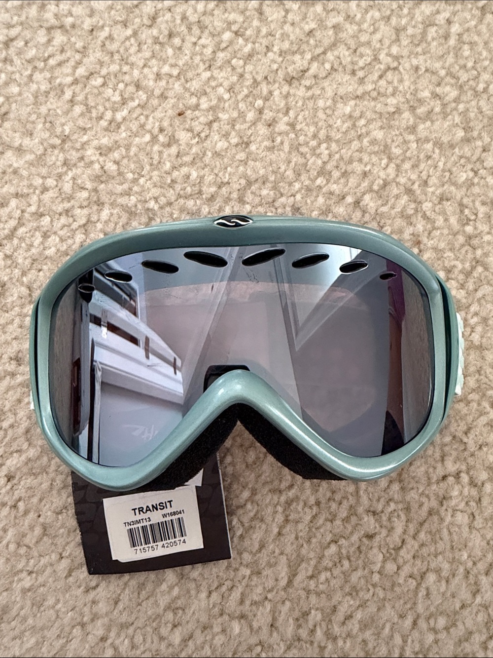 Smith Optics Transit Ski/Snowboard Goggles in Seafoam Green w/ Mirrored Lens